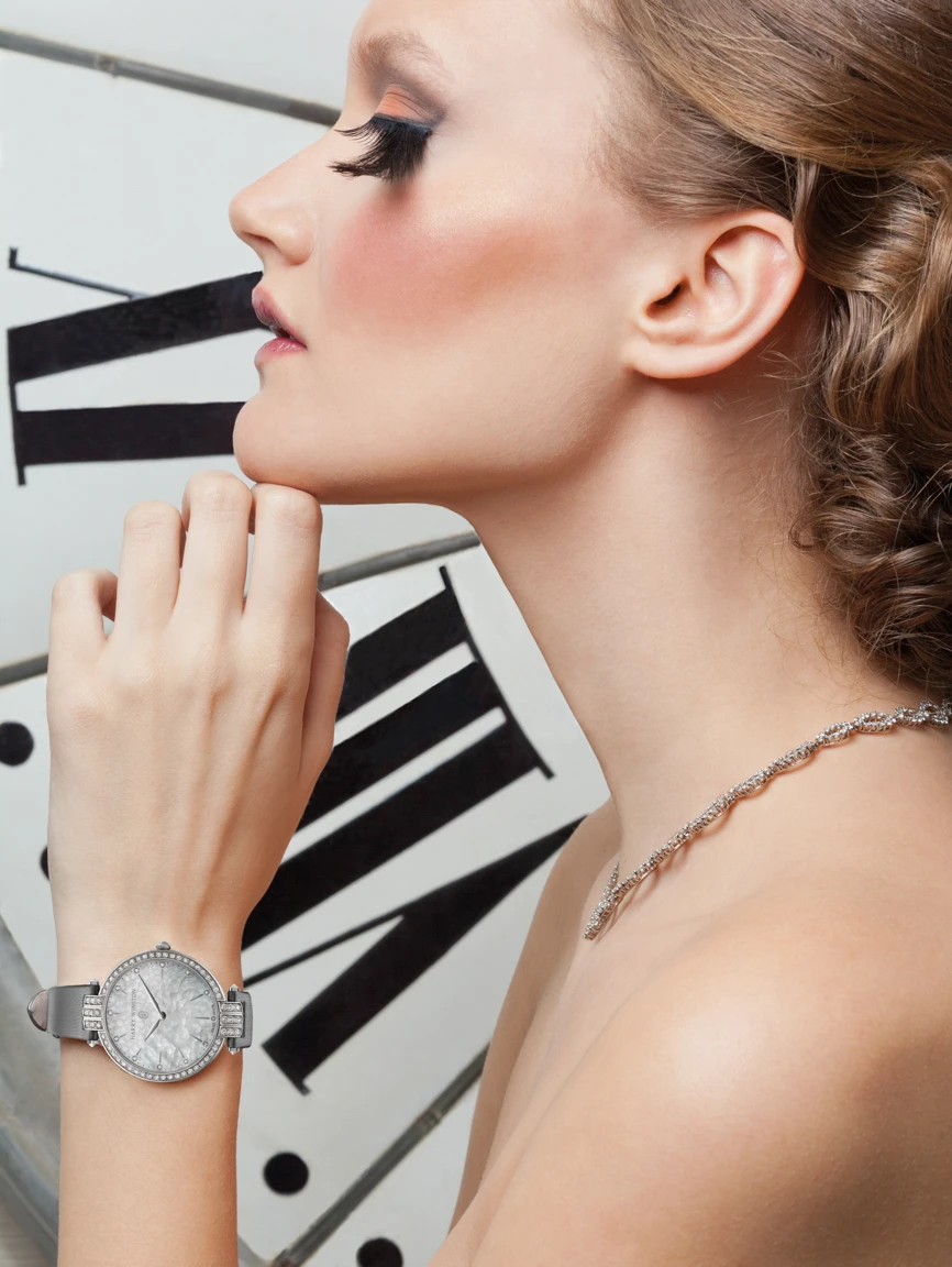 Timepiece & High-end jewelry HARRY WINSTON
